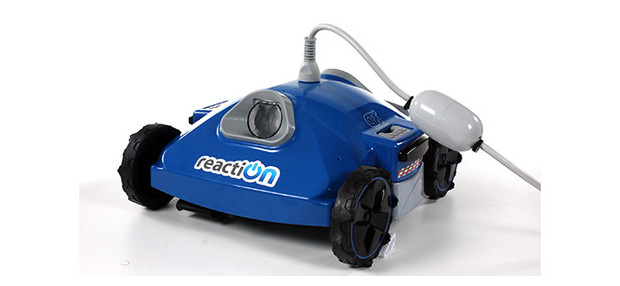 robot electrique reaction