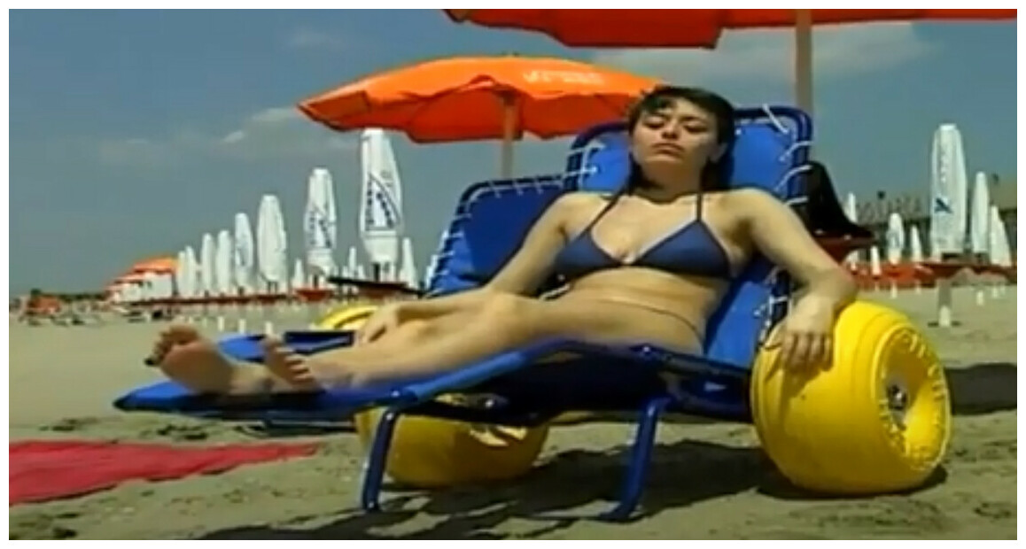 utilisation en transat du fauteuil de mise à l'eau pour personnes à mobilité réduite Job Classic Axsol