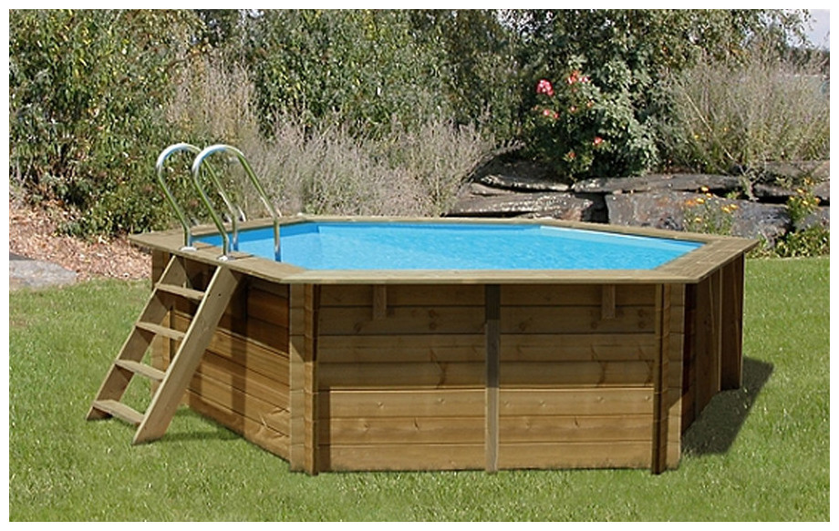 piscine bois hexagonale woodfirst original 412 x 119 cm en situation 