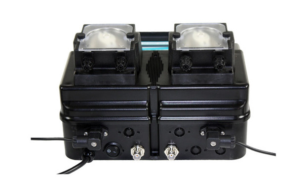 traitement piscine - pompe doseuse dual ph/rx vue de dessous