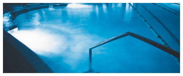 eclairage piscine LED - ambiance lumière blanche