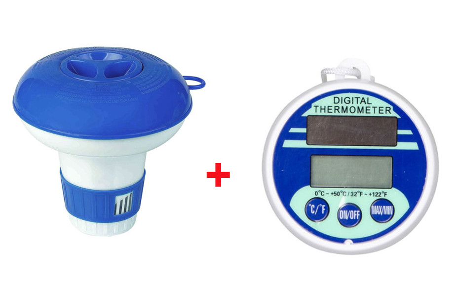 diffuseur chlore et thermomètre digital de piscine en situation