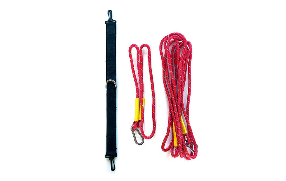 kit d'amarrage inclus avec le tapis flottant Aquafitmat