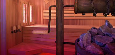 Différences entre un sauna traditionnel et un sauna infrarouge pas cher.