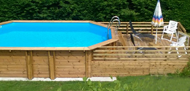 Réaliser un entourage de piscine en bois