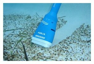 aspirateur aqua broom piscine center 1416841818
