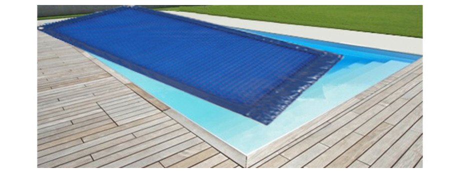 couverture a bulles bleu solaire 400 quatro le m piscine center 1460022191