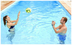 ballon volley en neoprene fluo piscine center 1492589579