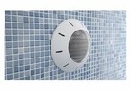 proj led blanc 20w 1450l a visser sur p balai refoulement t paroi piscine center 1397812769