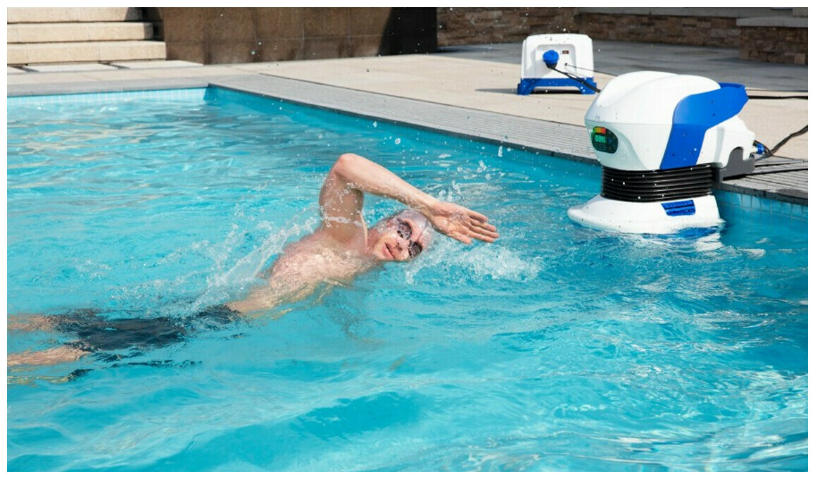 nage a contre courant swimfinity piscine center 1642500612