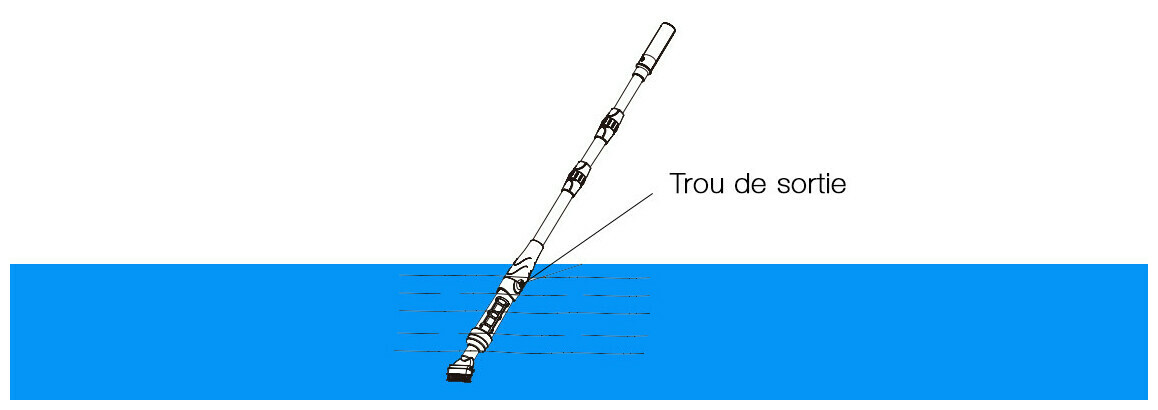 nettoyeur de fond a batterie avec manche telescopique piscine center 1632986742