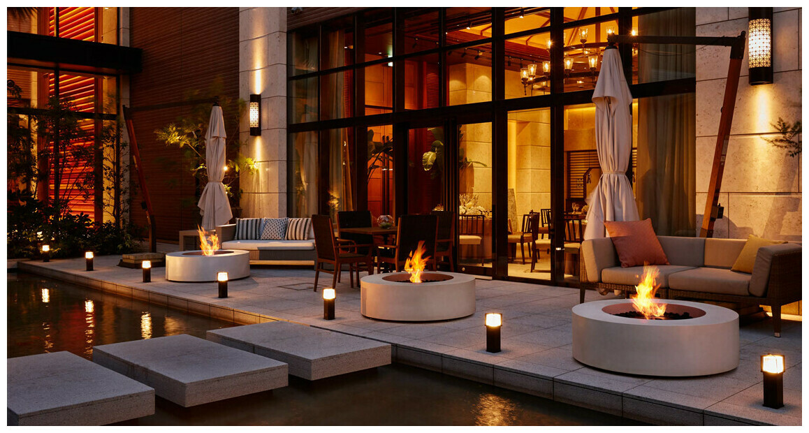 table exterieure naturelle avec cheminee piscine center 1619613556