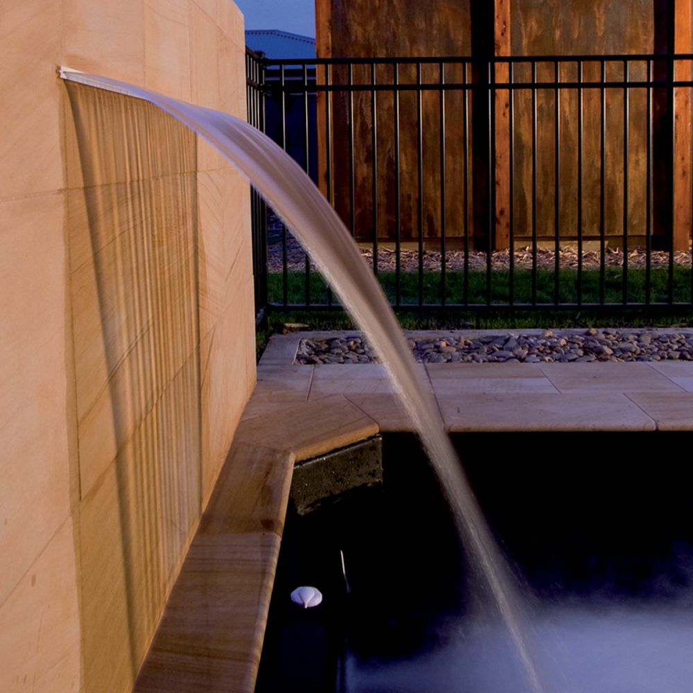 Cascade Silkflow en ABS pour piscine