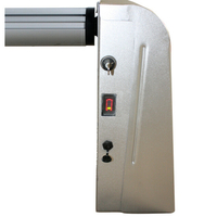 Enrouleur à batterie pour bâche à bulles - largeur 4 m maximum