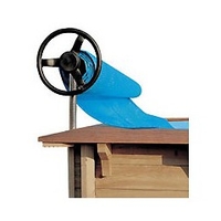 Enrouleur pour bâche à bulles