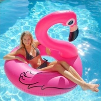 Flamant rose gonflable
