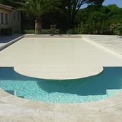 Volet piscine immergé Hightech