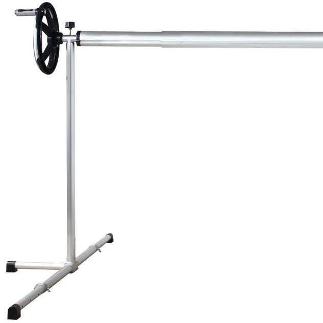 enrouleur telescopique reglable sur pied pour bache a bulles largeur 5 m maximum 24126